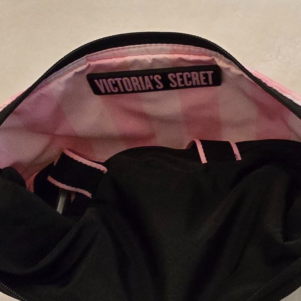 Victoria's Secret 2-in-1 Bag / Backpack - Picture 8 of 8